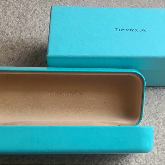 Tiffany & Co. Turquoise sunglass case and box (no glasses) - Picture 10 of 10